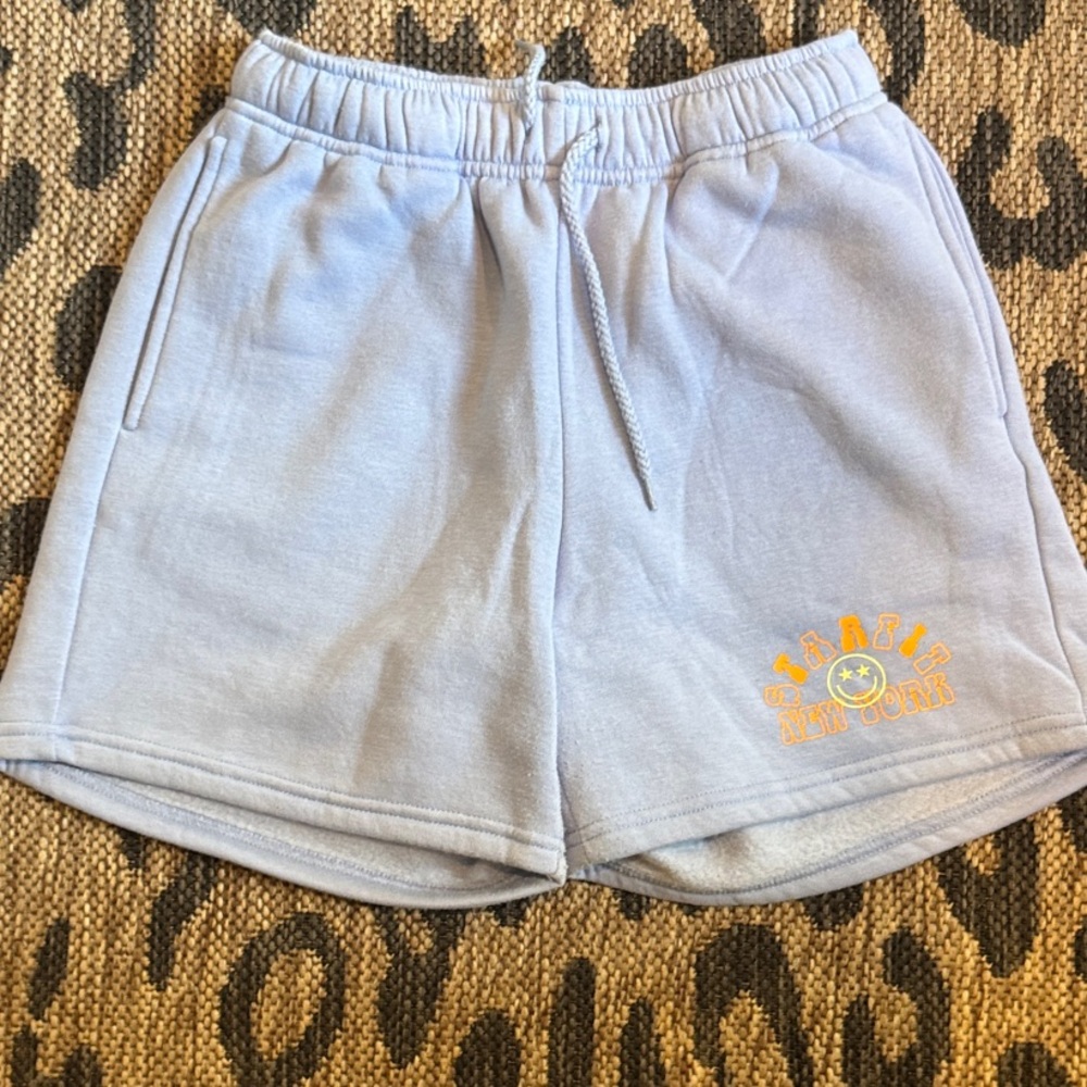 Starfit Light Periwinkle Women's Athletic Shorts with Sun Graphic